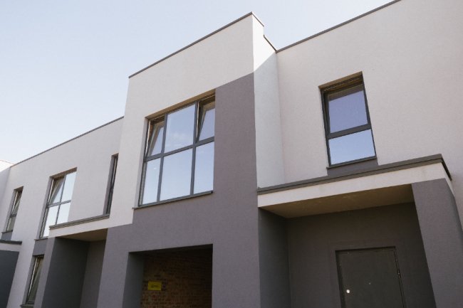 У ЖК «Струмочок» під Луцьком продають збудований котедж*