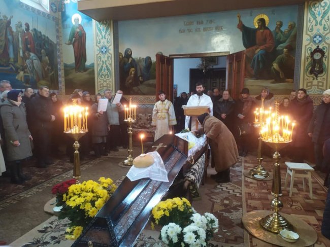 На Волині поховали демобілізованого бійця танкової бригади, який передчасно пішов з життя. ФОТО