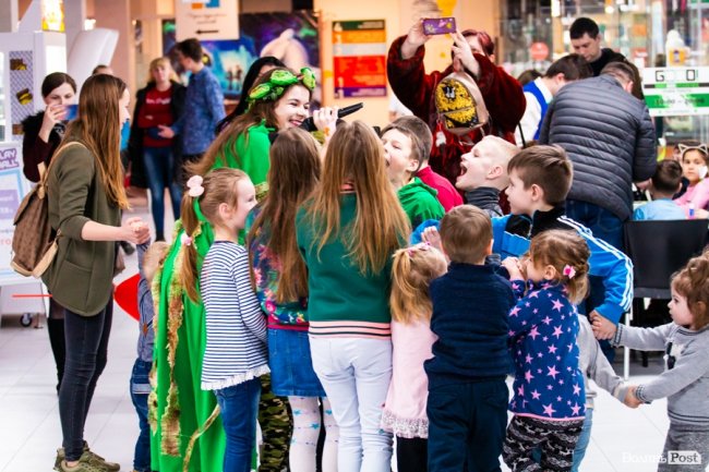 У «Промені» веселили дітей весняною програмою. ФОТО*