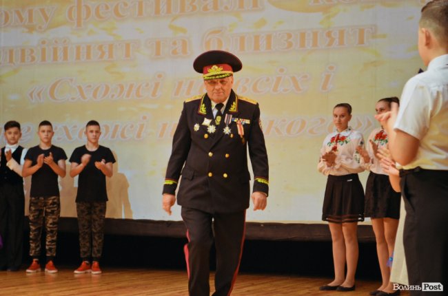 У Луцьку відбувся V міський фестиваль-конкурс двійнят та близнят. ФОТО