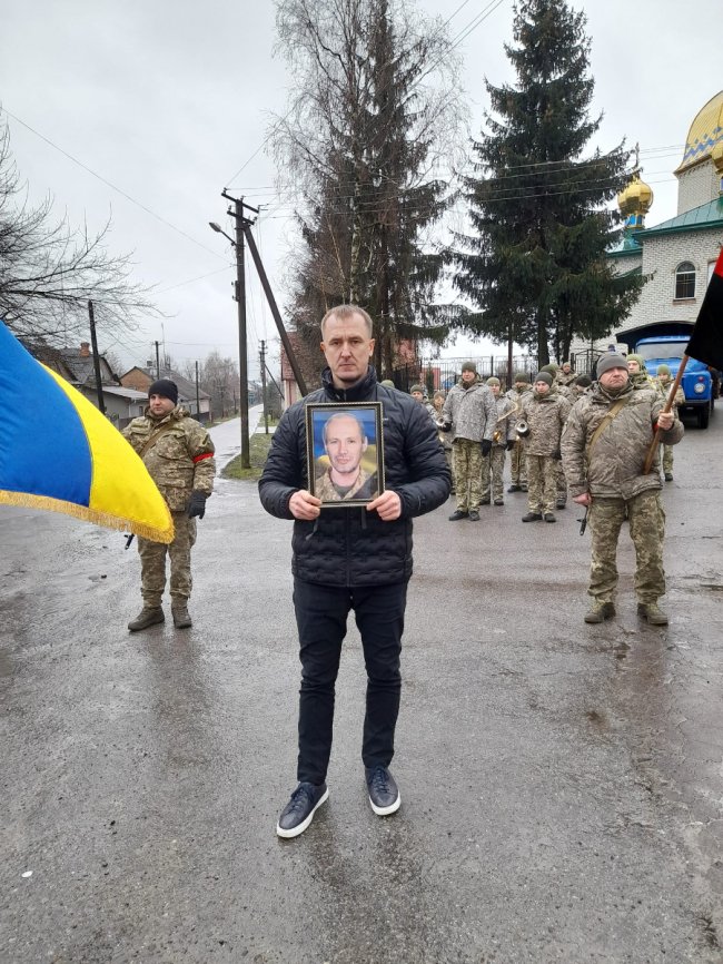 Замість ювілею – похорон: на Волині поховали Героя Юрія Ковальського