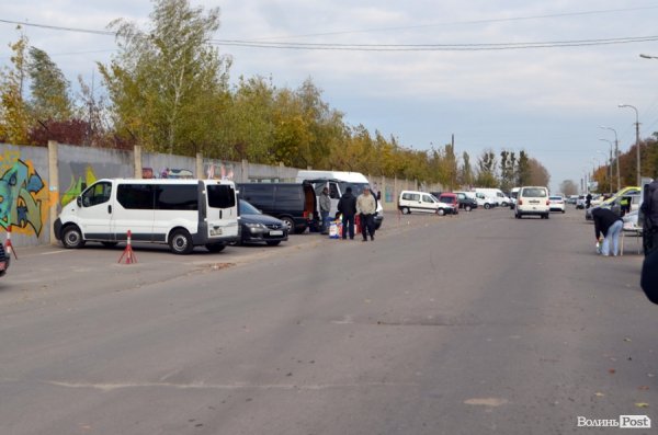 Транспорт на парковці