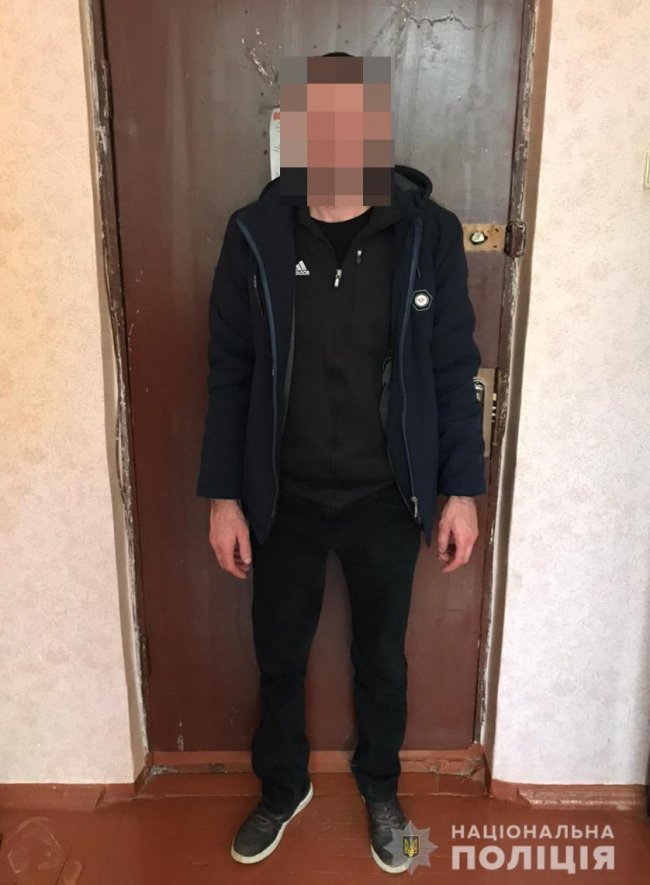 У Луцьку чоловік пограбував жінку, у квартирі якої робив ремонт