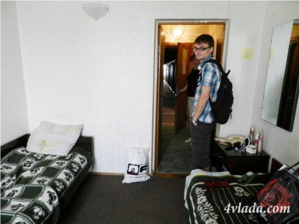 Постраждалих від обвалу переселять з готелю в гуртожиток, бо дорого