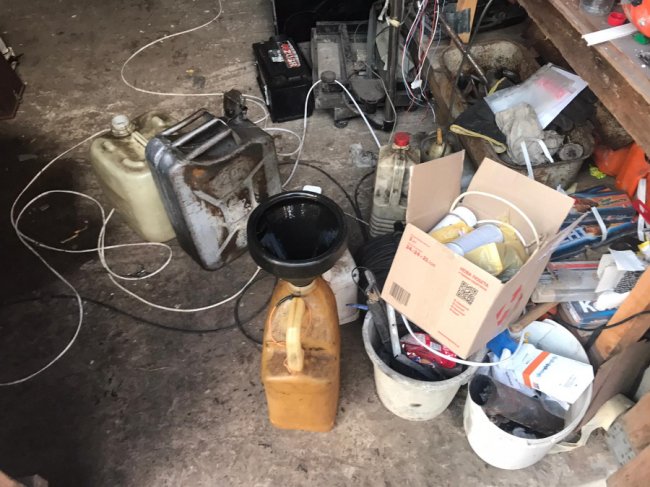 На Волині закрили дві нелегальні заправки. ФОТО