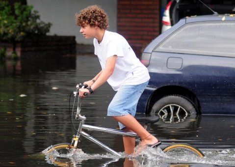 Потоп в Аргентині: загинули 49 осіб. ФОТО