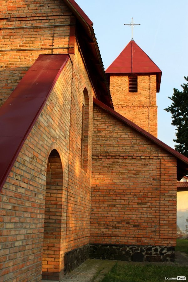 Мандруючи Волинню: костел ордену домініканців, забутий Богом і людьми. ФОТО