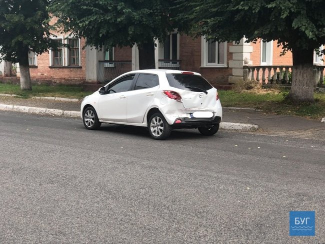 У Нововолинську автобус врізався у легковик: постраждала жінка. ФОТО