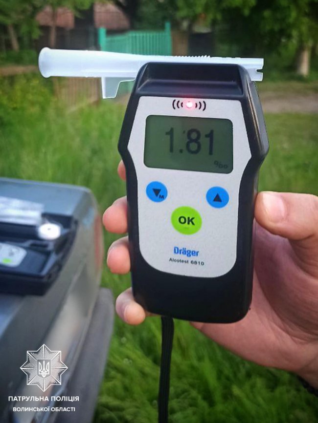 На Волині п'яний водій втікав від патрульних. ФОТО