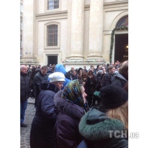 Кузьму проводжали на кладовище під оплески. ФОТО. ВІДЕО