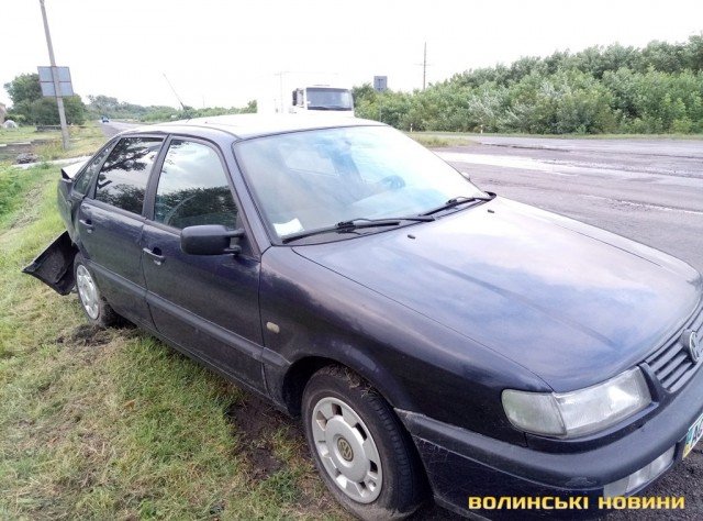 Поблизу Луцька зіткнулися Volkswagen і Mitsubishi