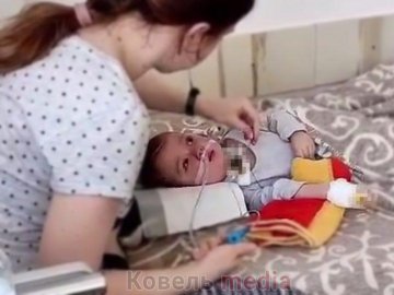 Півторарічний хлопчик з Волині, який отримав важкі травми при падінні, потребує допомоги на лікування
