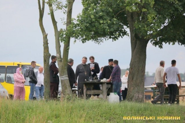 Як у Луцьку на Івана Купала освячували воду у Стиру. ФОТО