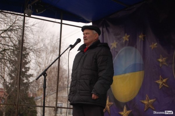 Народне віче в Луцьку. ФОТО