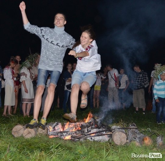 Як у Луцьку святкували Купала. ФОТО