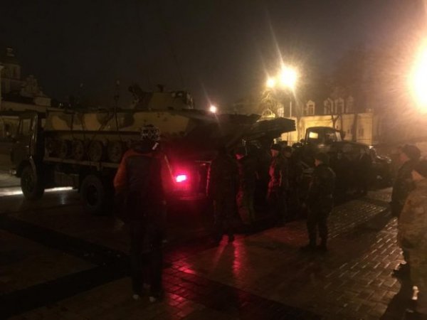 У центр Києва звезли російську техніку для «виставки ганьби». ФОТО
