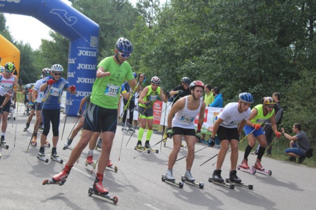 На Волині відбувся Кубок України з перегонів на лижеролерах. ФОТО