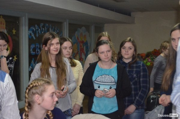 Як у Луцьку творять добро на Фабриці Святого Миколая. ФОТО