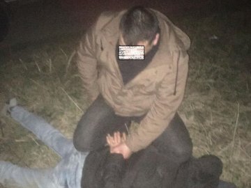 Затримали волинянина, який торгував наркотиками у селі. ФОТО