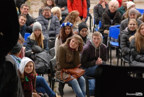 глядачі «Мені пощастить»