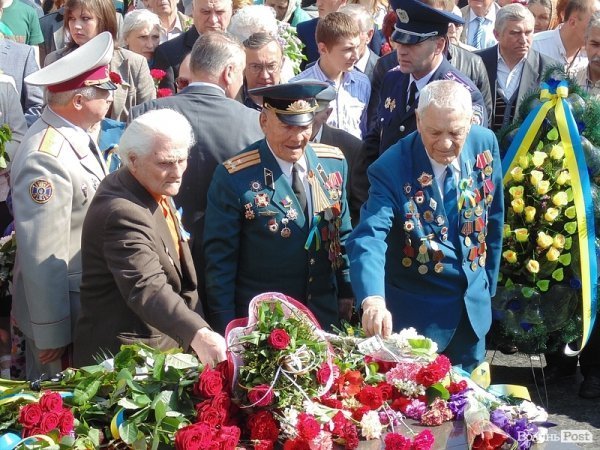 У Луцьку відзначили День Перемоги. ФОТО