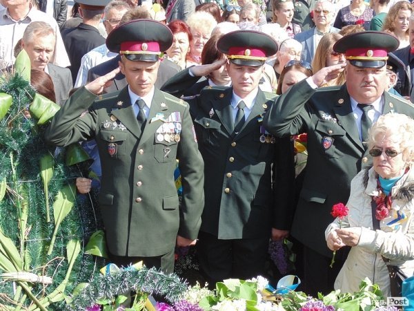 У Луцьку відзначили День Перемоги. ФОТО