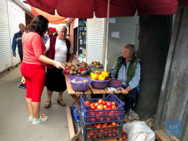За скільки продають картоплю на Волині