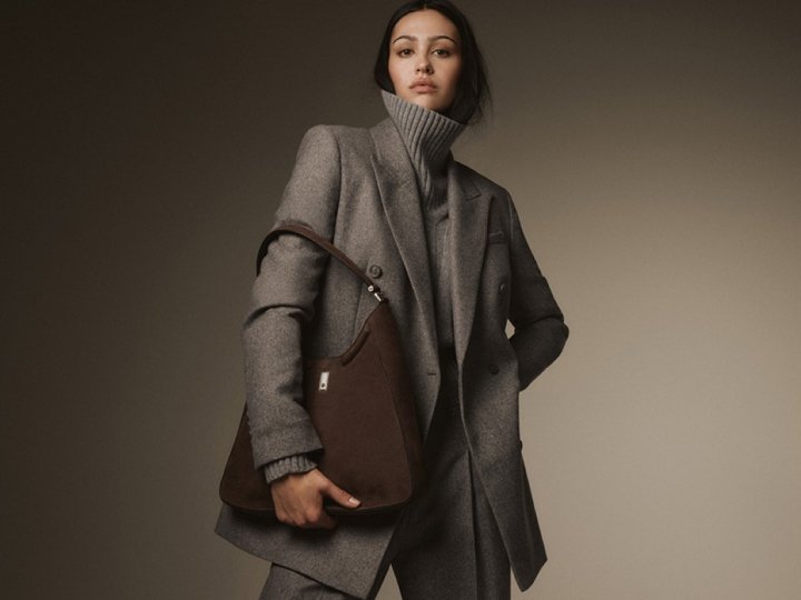 Зимова мода в Україні: як носити куртки, пальта та сукні зі штучної шкіри?