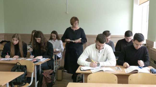 Як школярі у Луцьку готуються до НМТ з математики. ВІДЕО