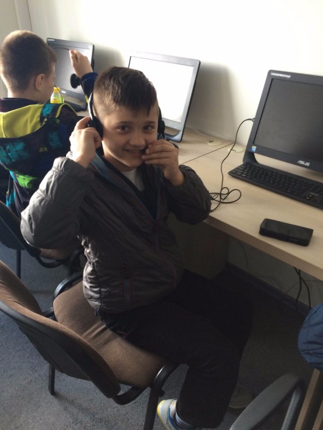 У ЮніорБанку безкоштовно навчають дітей фінансовій грамотності*