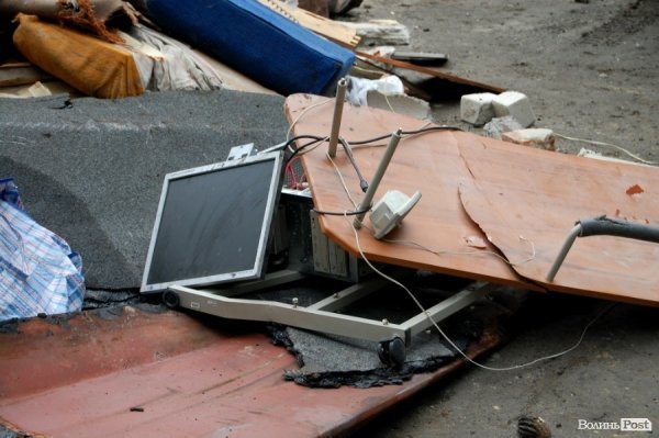 У завалах будинку в Луцьку знайшли тіло другого загиблого. ФОТО
