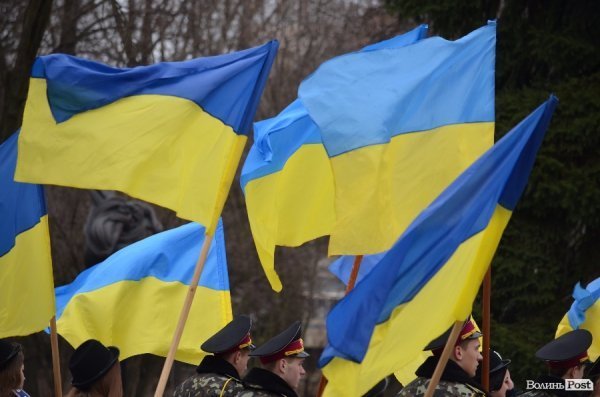 Герої не вмирають: піша хода Луцьком. ФОТО