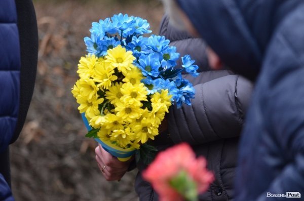 Герої не вмирають: піша хода Луцьком. ФОТО
