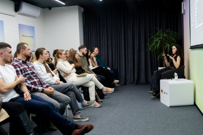 Навіщо бізнесу стратегія? Поради із лекції Юлії Євпак в Дія.Бізнес у Луцьку