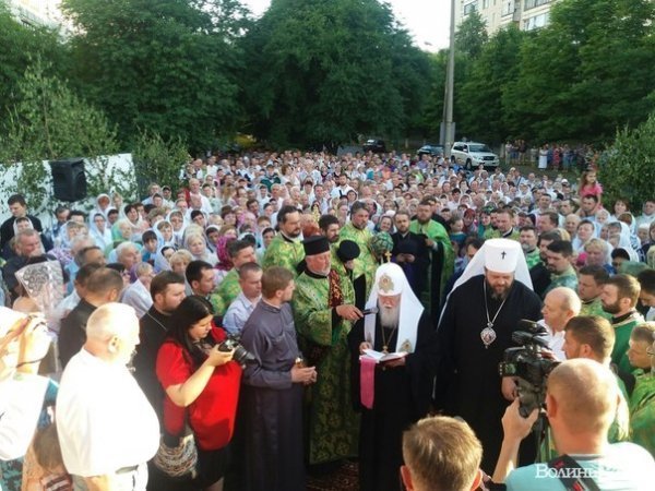Як лучани зустрічали Філарета. ФОТО. ВІДЕО