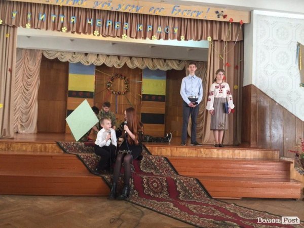 Звіт гуртків самодіяльності Луцької ЗОШ №17. ФОТО