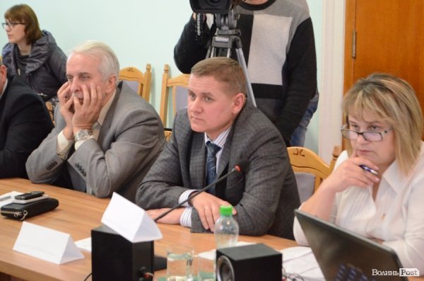 На Волині голови громад та депутати обговорили недоліки адмінреформи. ФОТО