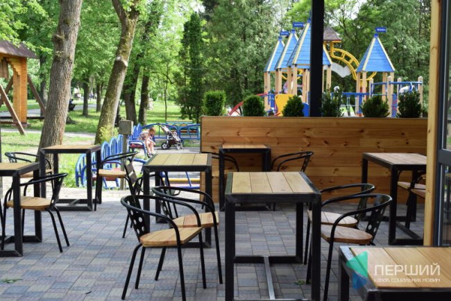 У луцькому парку відкрили нове кафе