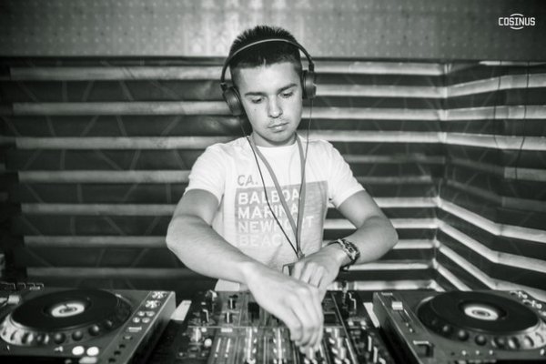 У Луцьку обрали кращого молодого ді-джея. ФОТО