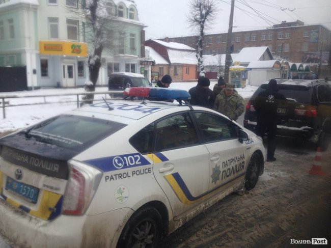 Аварія в Луцьку: зіткнулися «Нива» та BMW. ФОТО