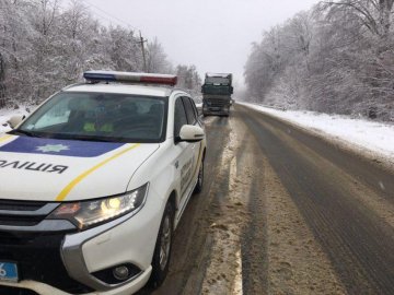 На трасі у Кременчуці знайшли автівку з вбитим бізнесменом