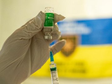 На Волині діє дев'ять центрів вакцинації: адреси і телефони