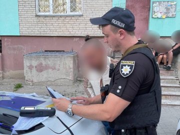 У Луцьку п'яний водій мало не збив дітей