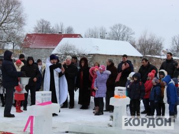 На Волині на Водохреще у крижану воду занурився 5-річний хлопчик