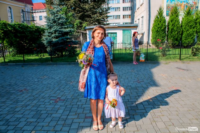 Різнобарв’я квітів та запашний мед: як у Луцьку святять «маковійчики». ФОТО