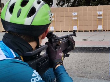 У Луцьку відбулися перші в Україні змагання з вуличного біатлону. ФОТО