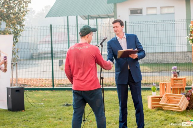 Із вітаннями та концертом: як на «Теремно Хліб» відзначають професійне свято. ФОТО*