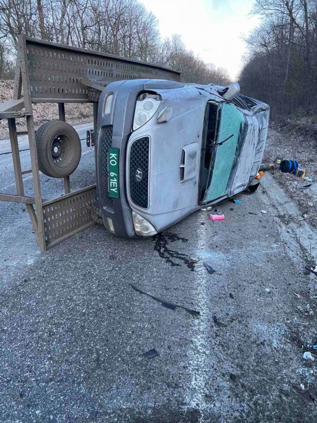 Відомий волинський волонтер потрапив в аварію, повертаючись з фронту