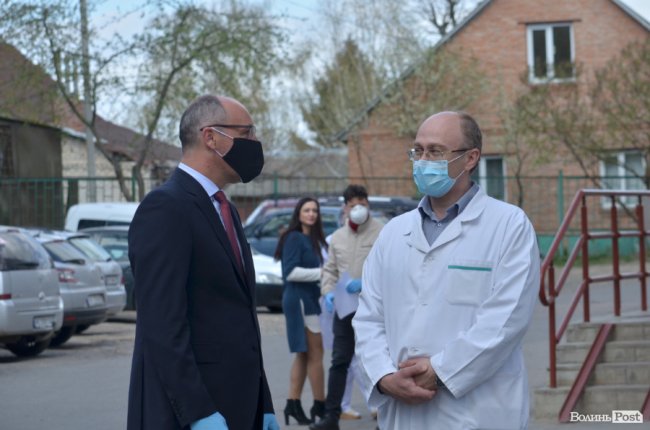 Парубій привіз допомогу медикам Волині, що в епіцентрі боротьби з коронавірусом. ФОТО