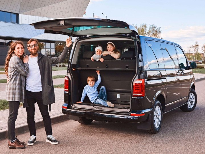 Яку машину обрати для подорожі Україною?